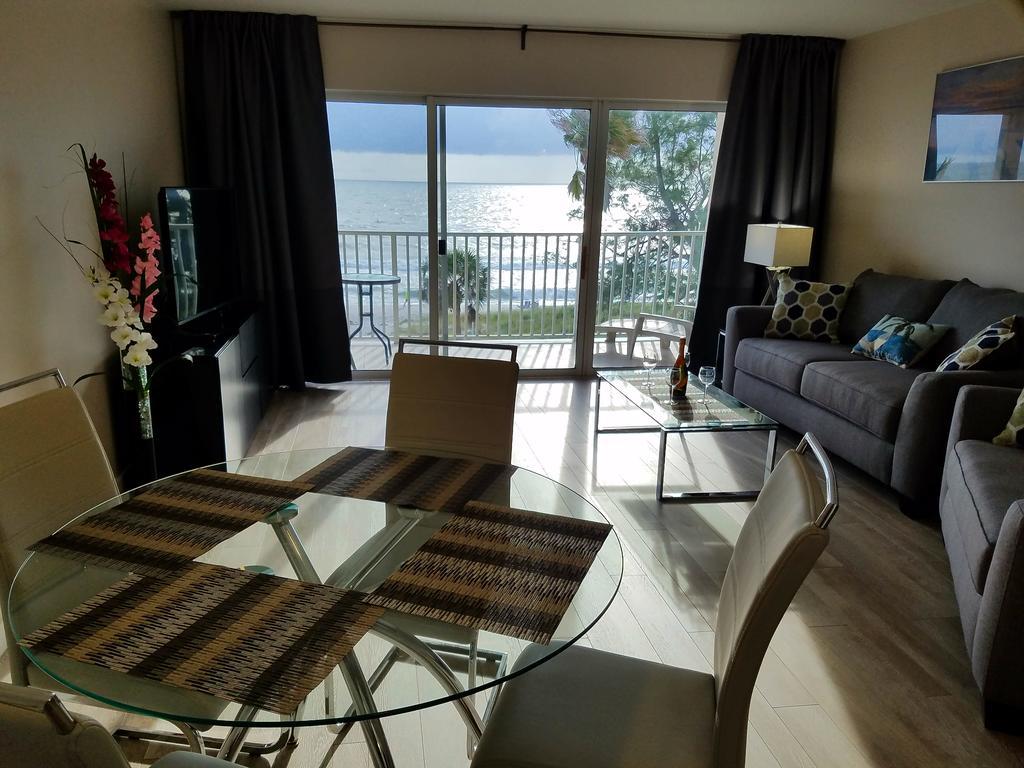 Gulf And Beach View Apartment 403 Лонгбоут Кий Екстериор снимка